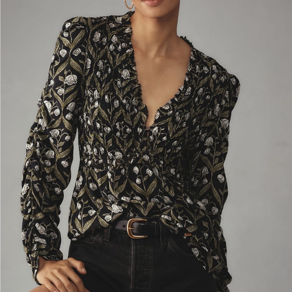 Anthropologie Ruched-Sleeve V-neck Blouse XS